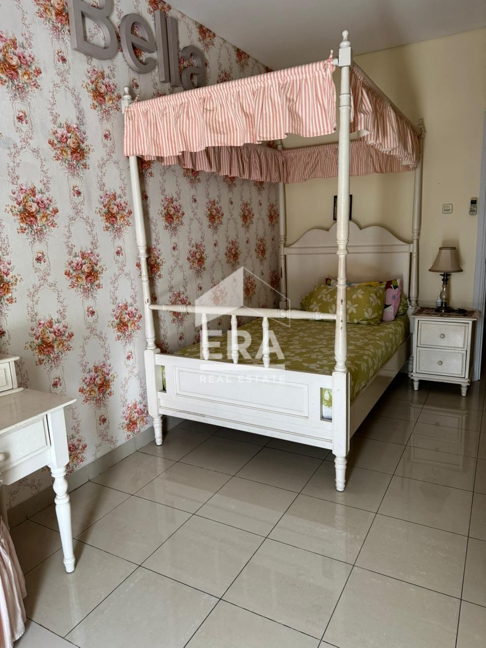 interior 14