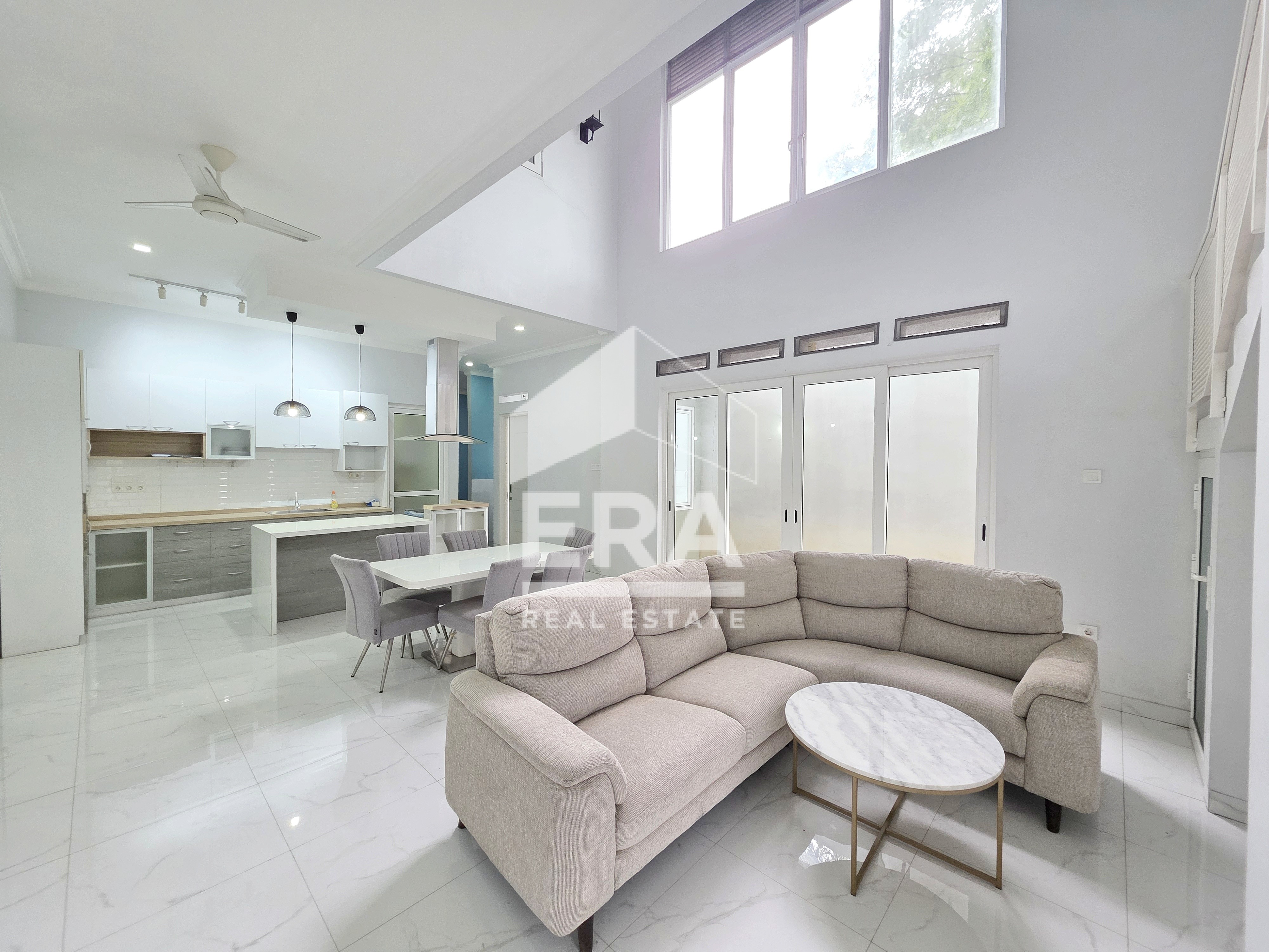 interior 6