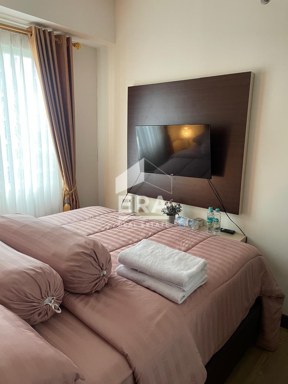 interior 6
