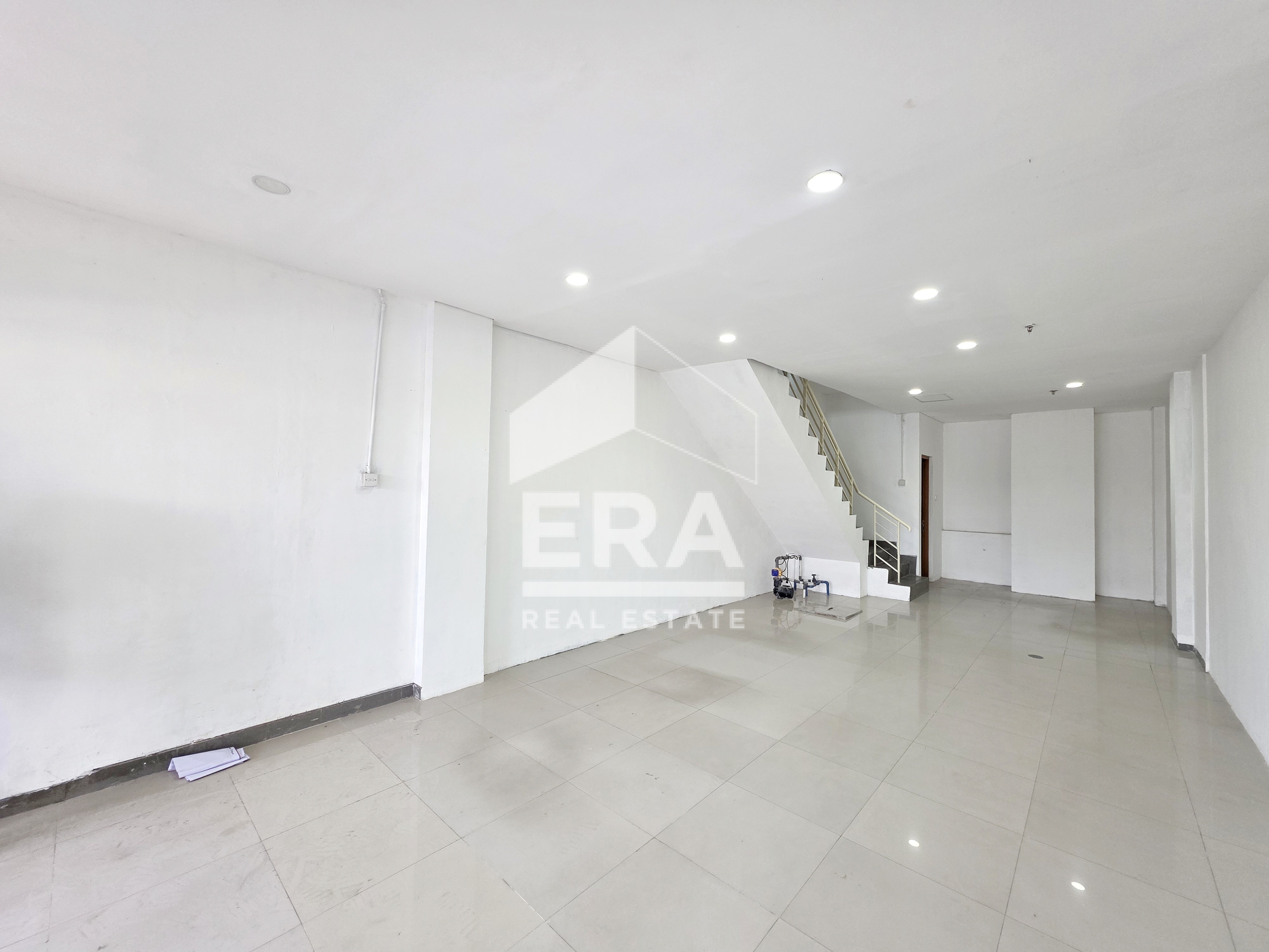 interior 2