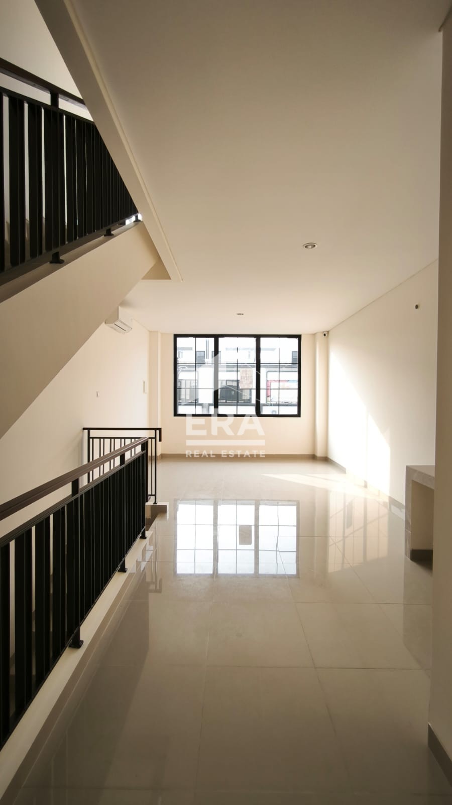 interior 2