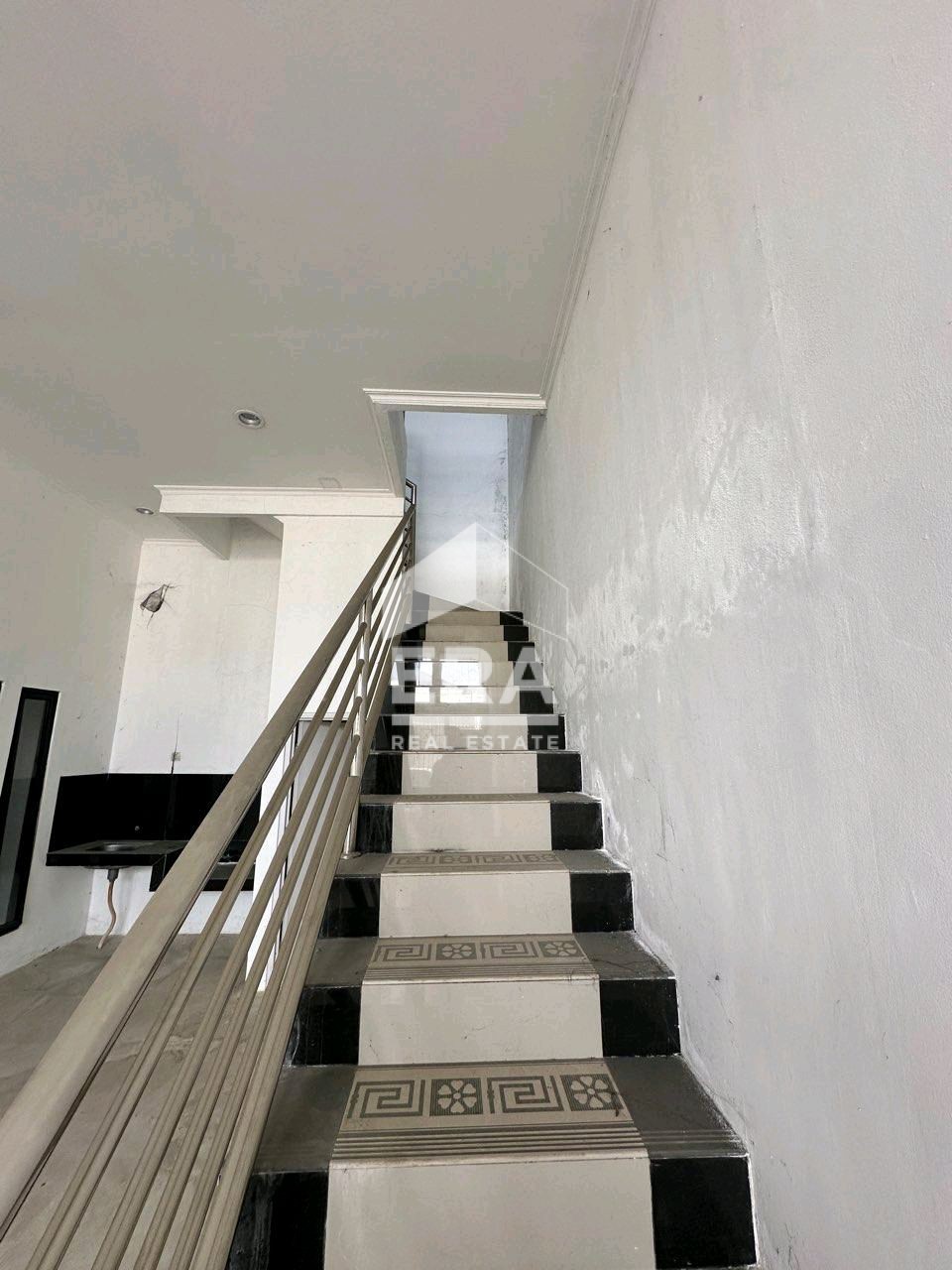 interior 4