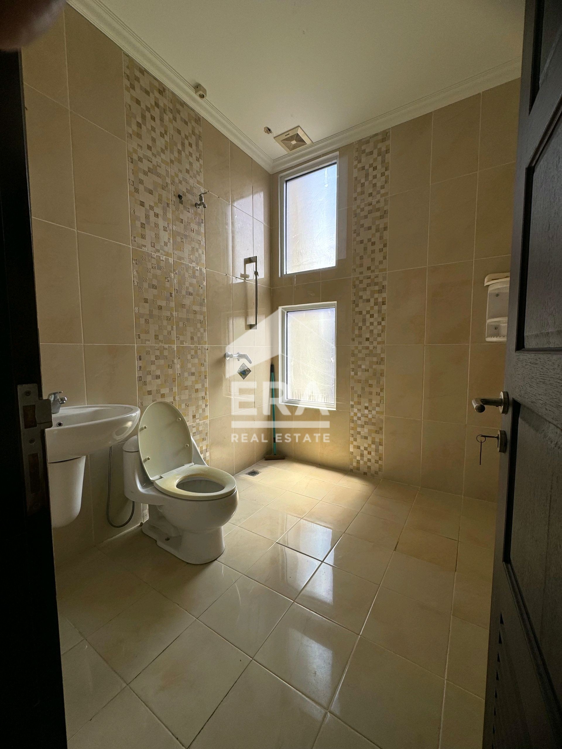 interior 15