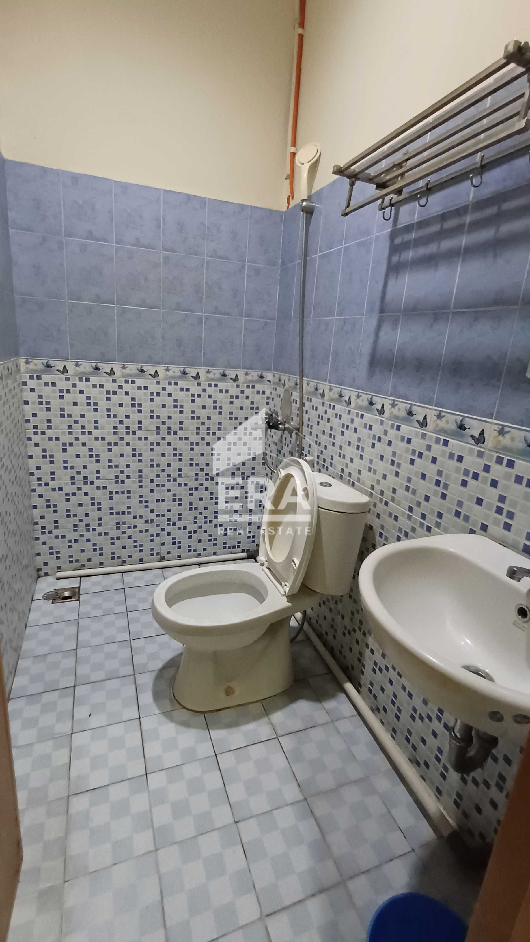 interior 7