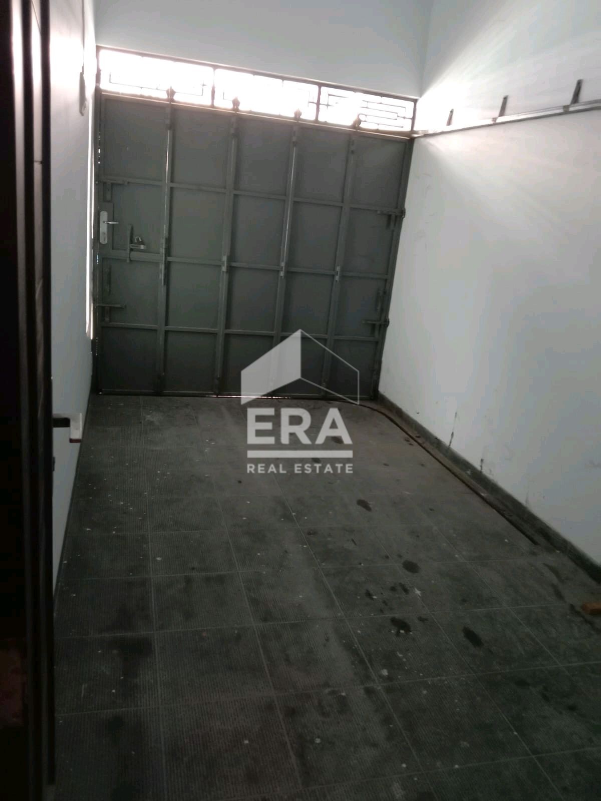 interior 6