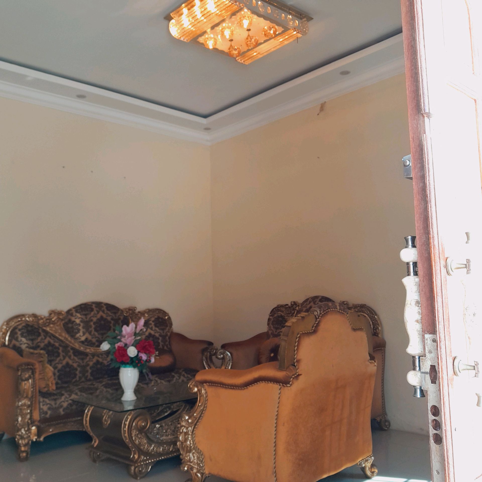 interior 2