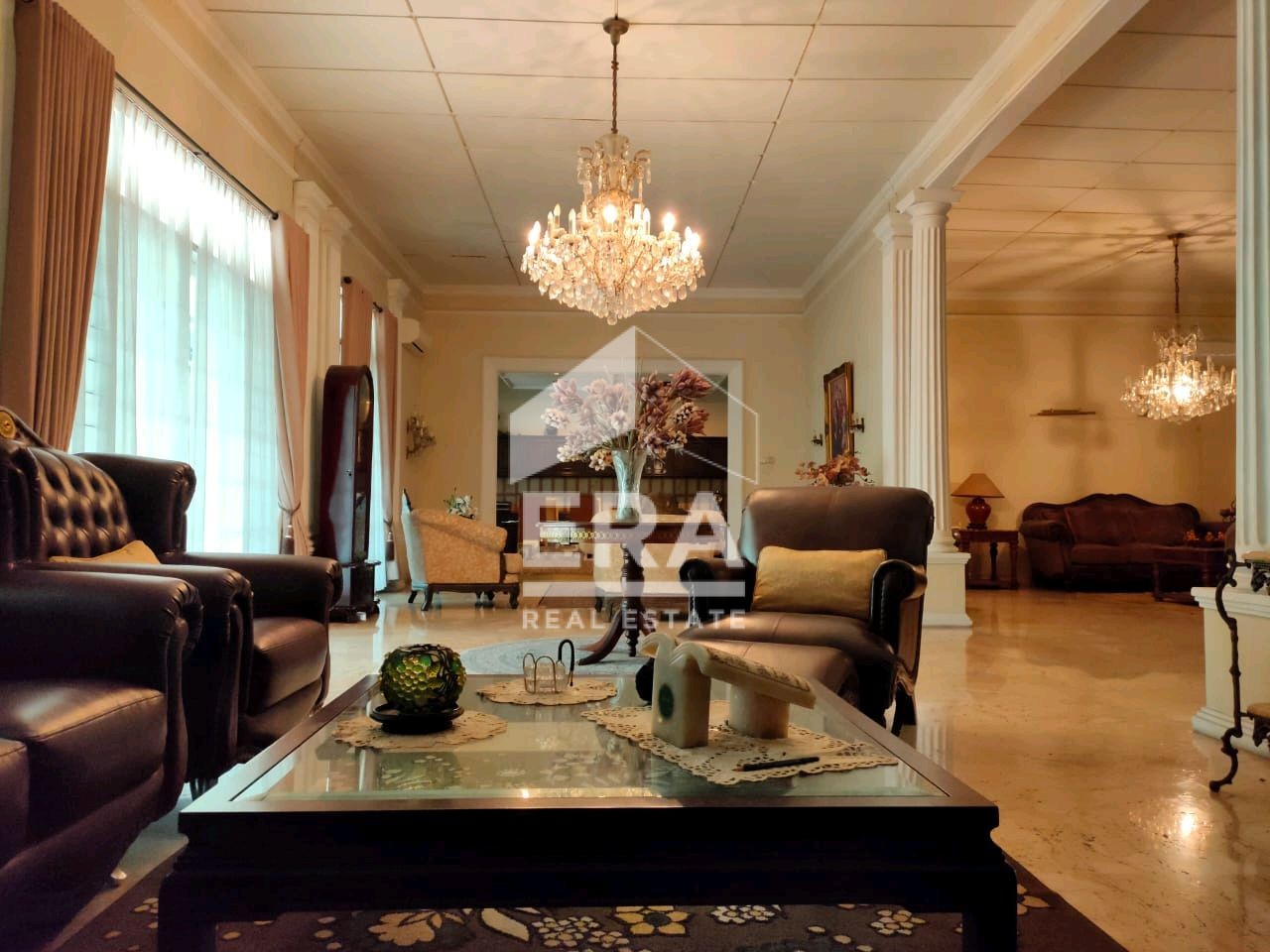 interior 3