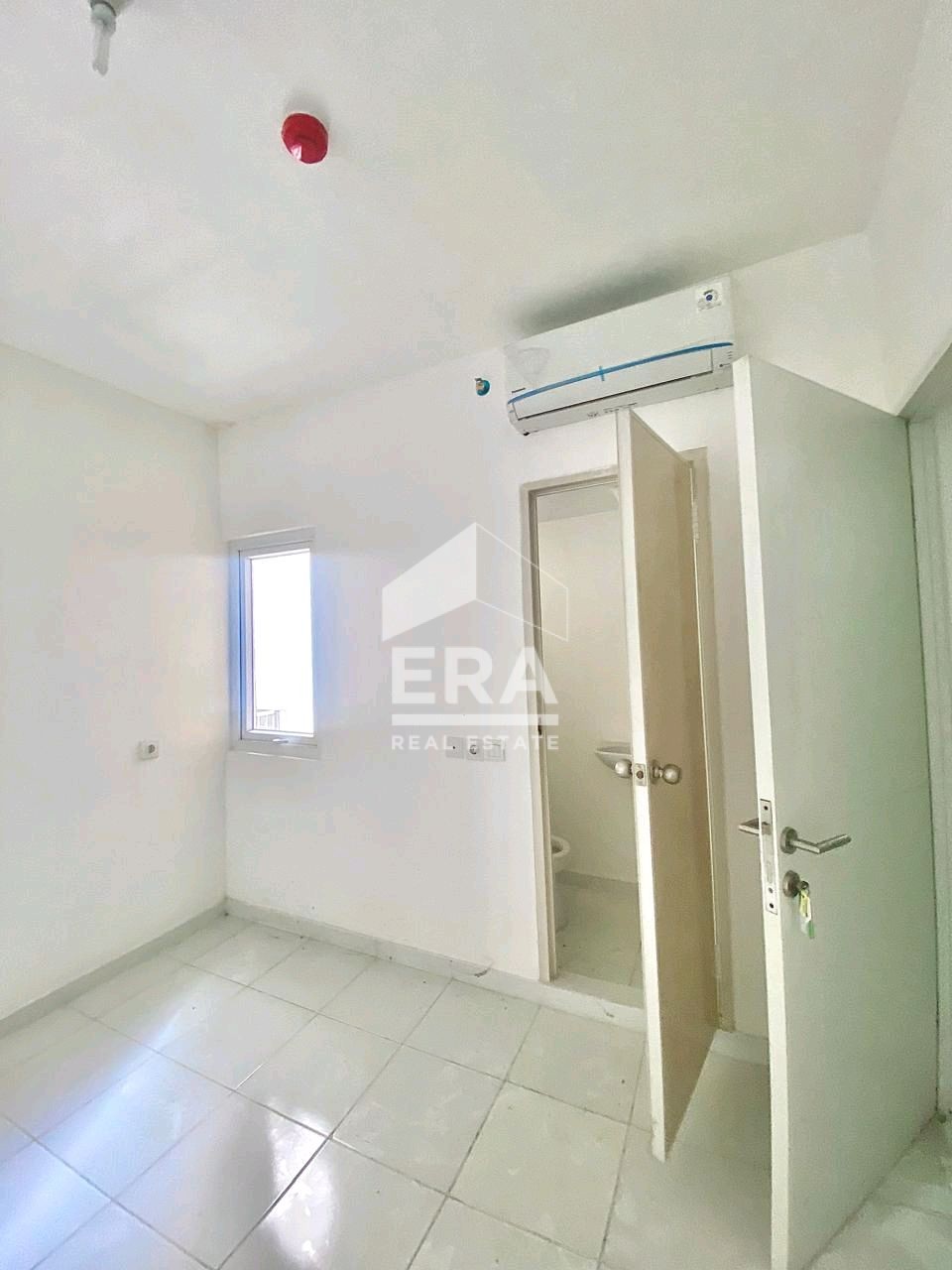interior 6