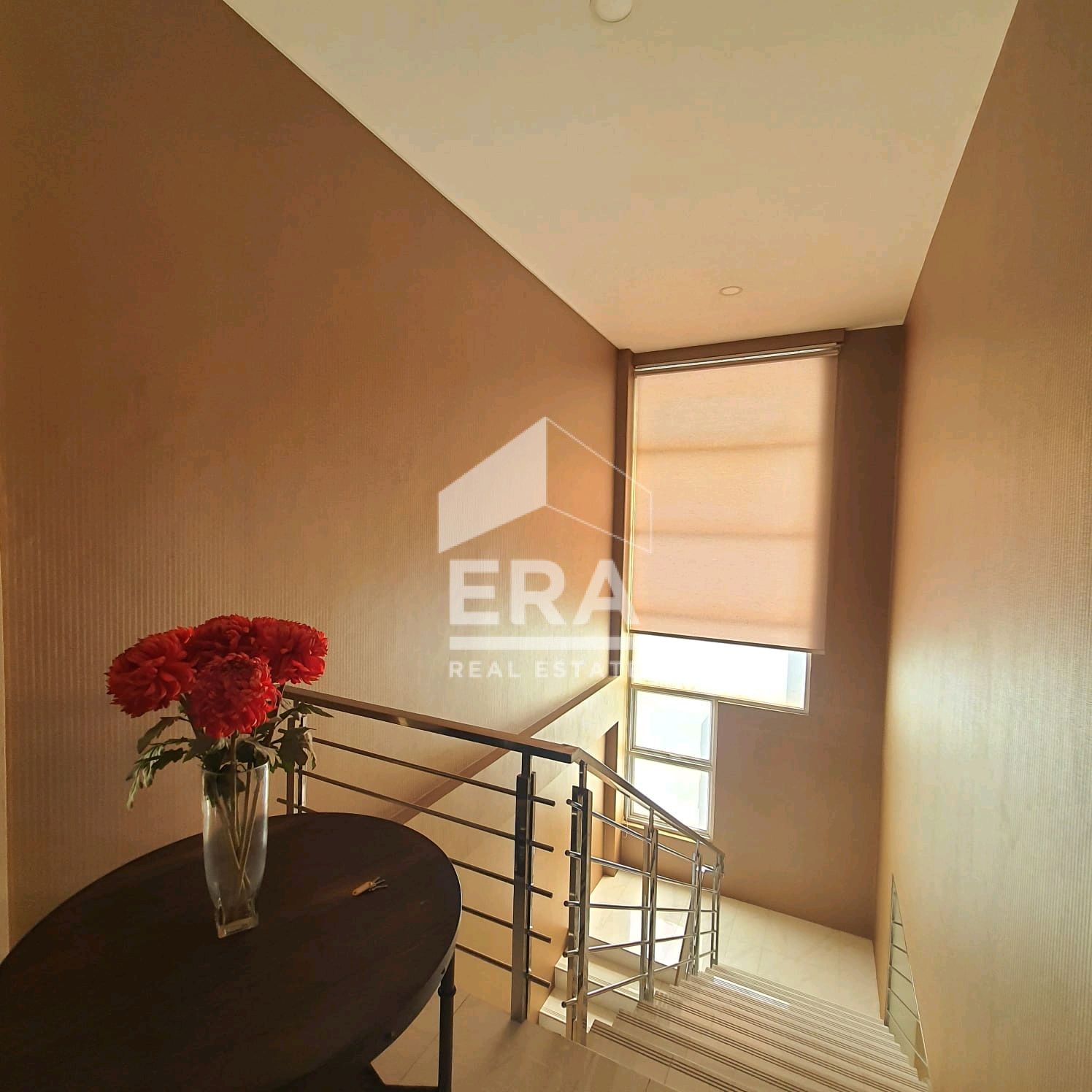interior 7