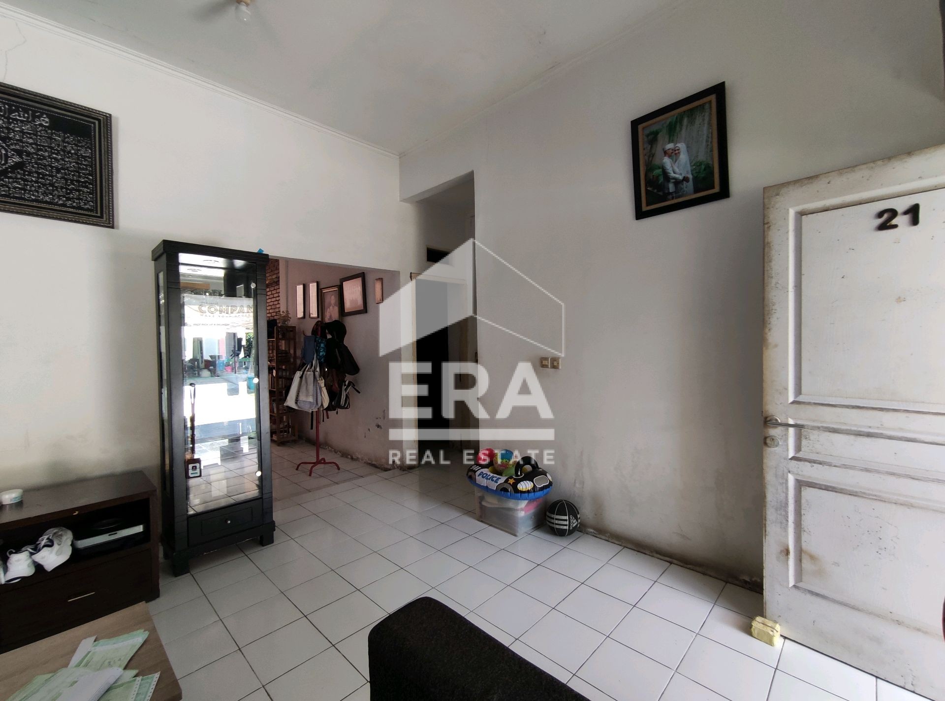 interior 7