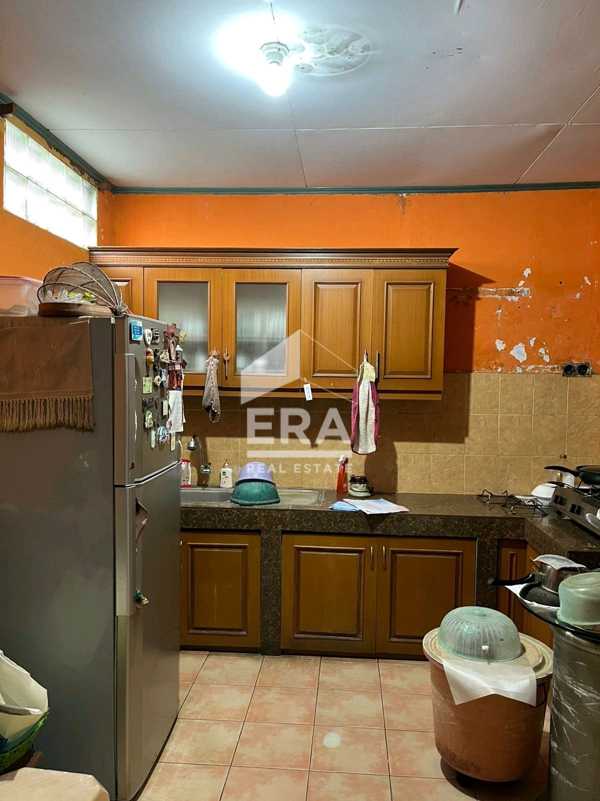 interior 10