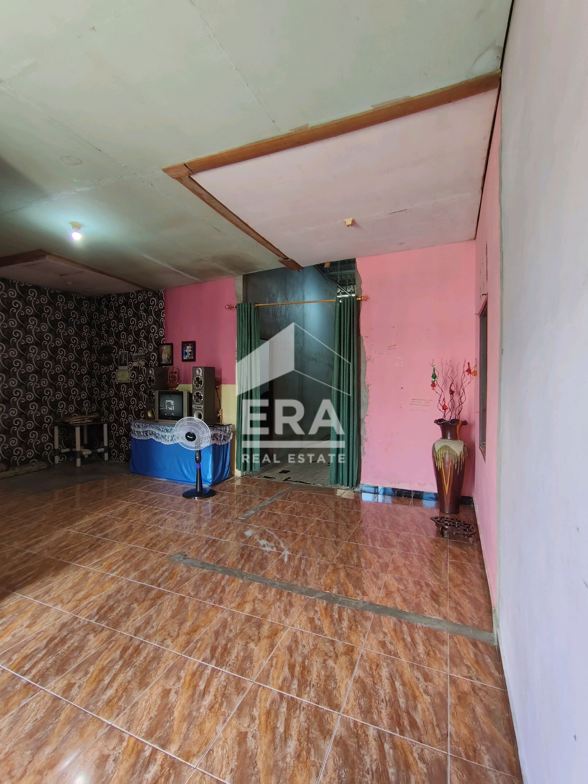 interior 4