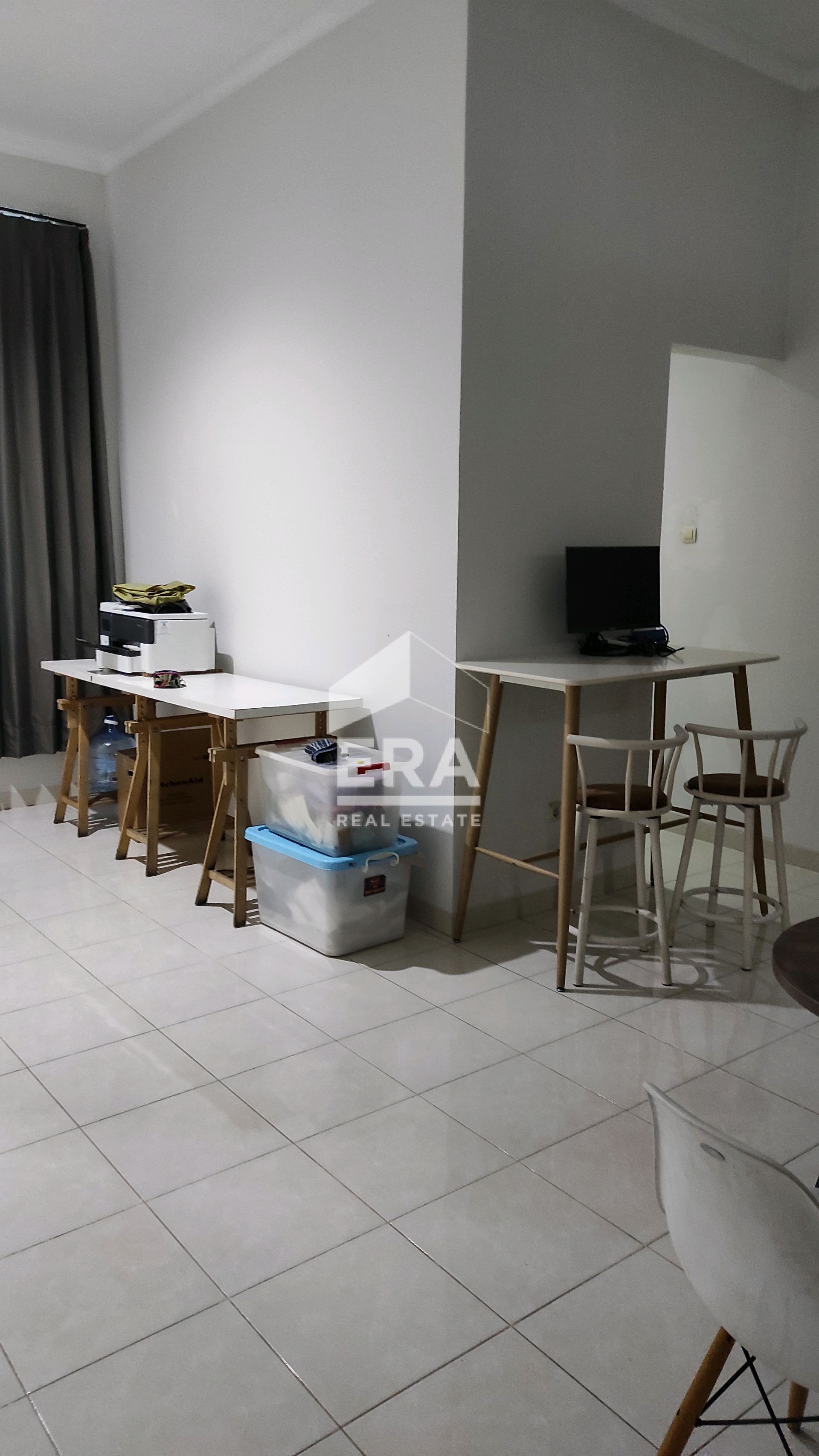 interior 2