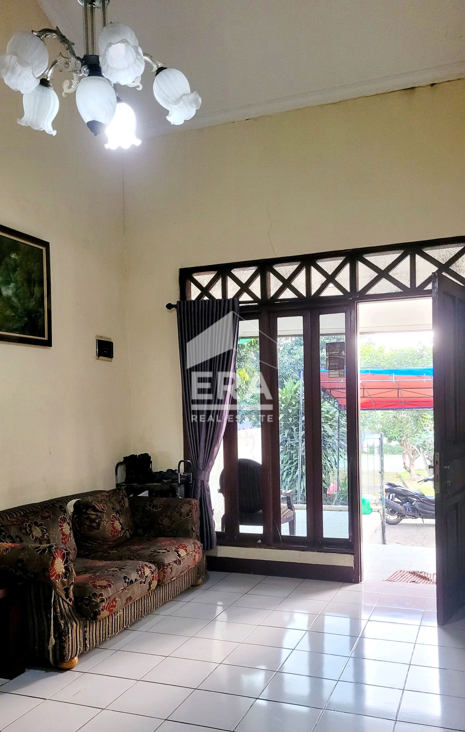 interior 2