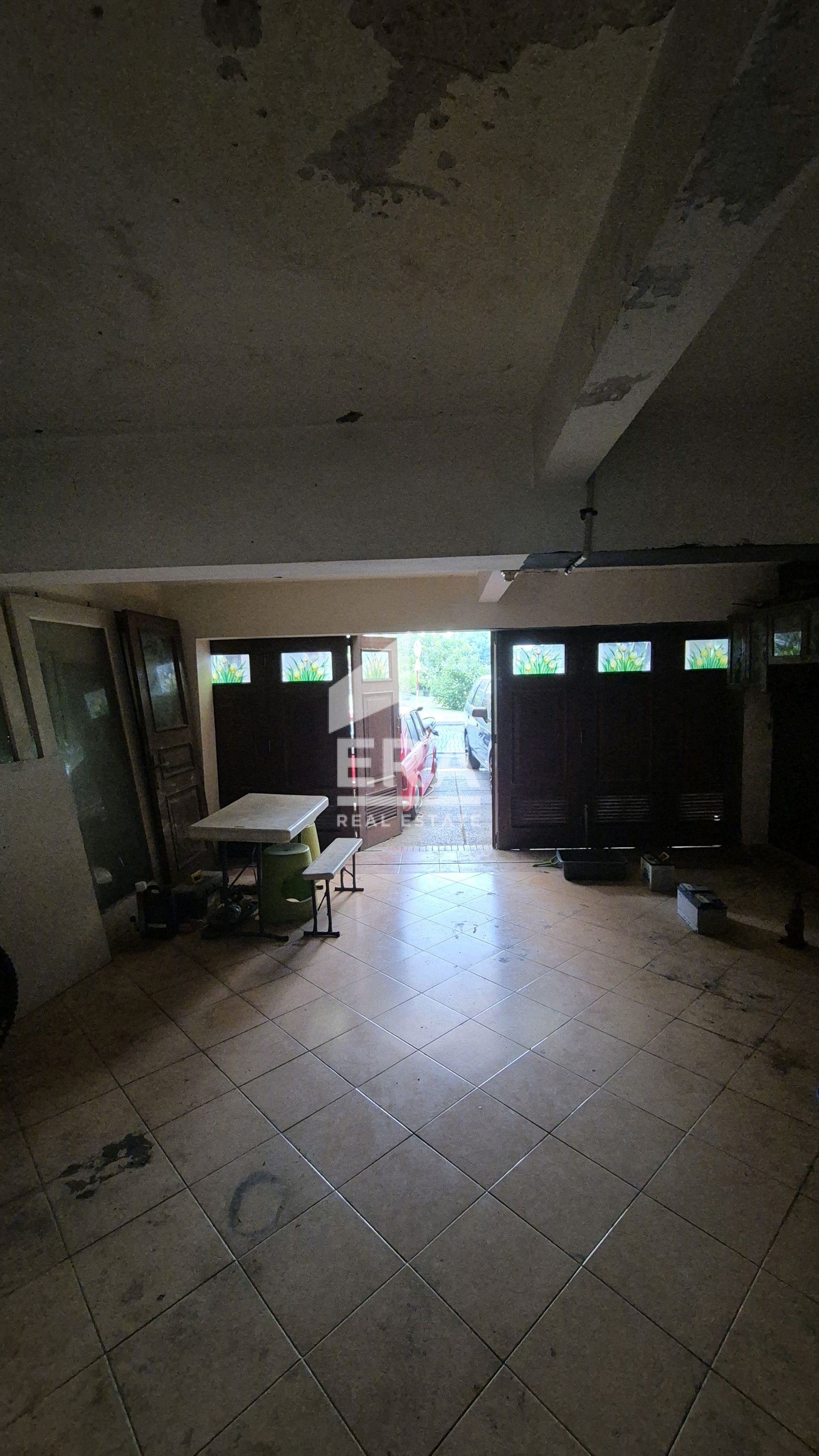interior 7