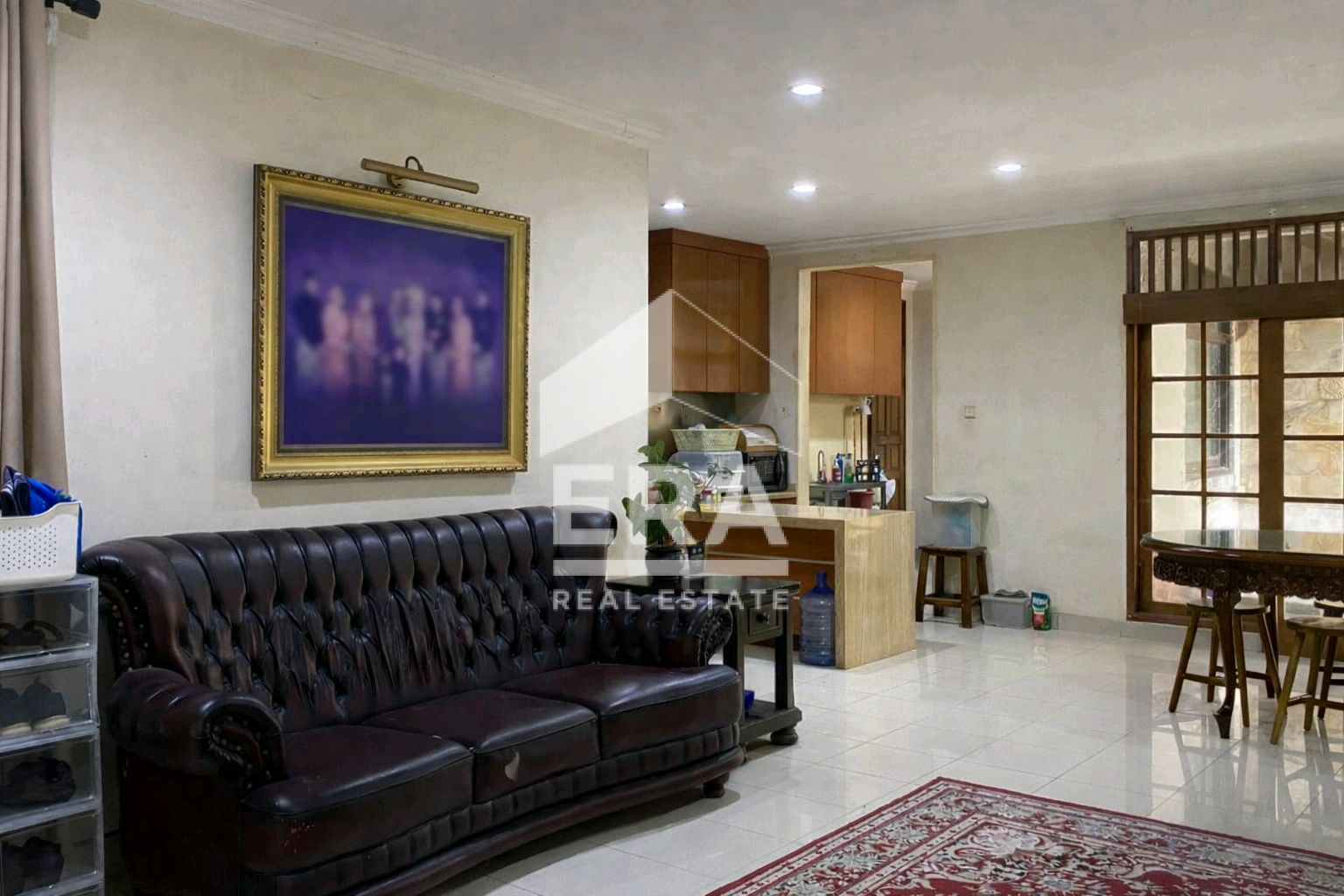 interior 3