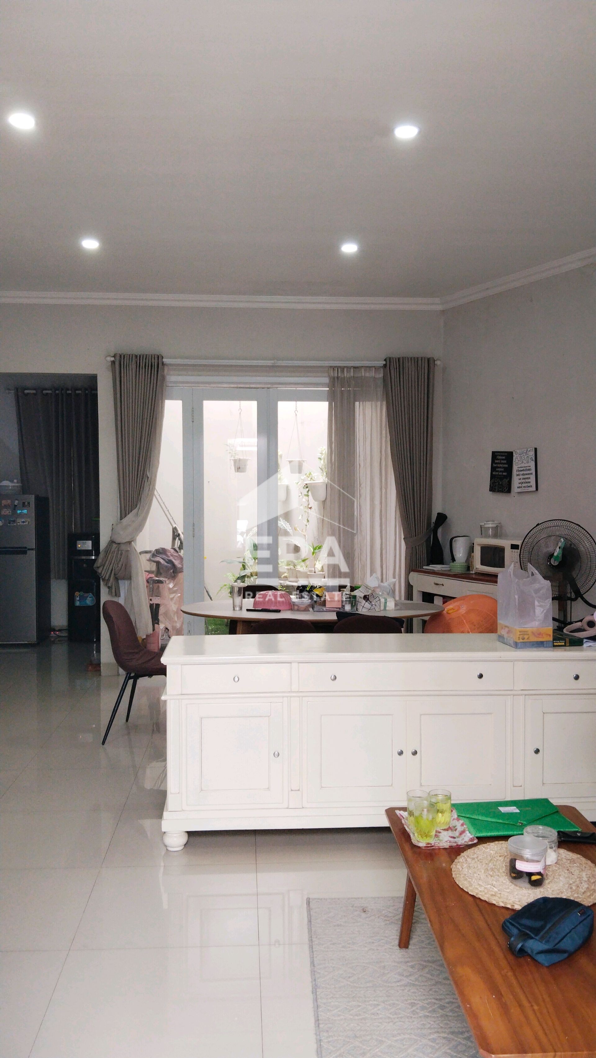 interior 3