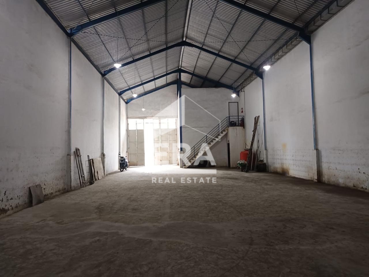 interior 2
