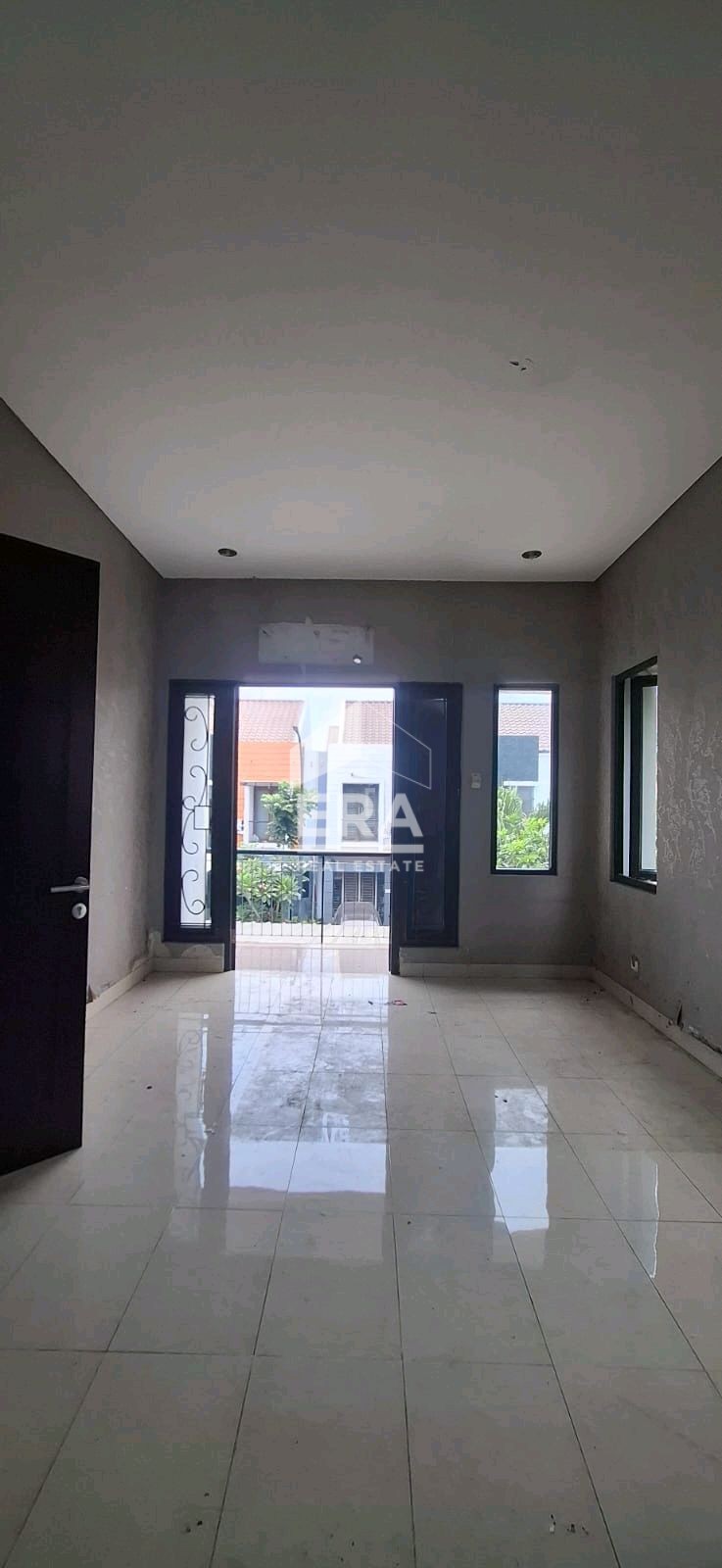 interior 6