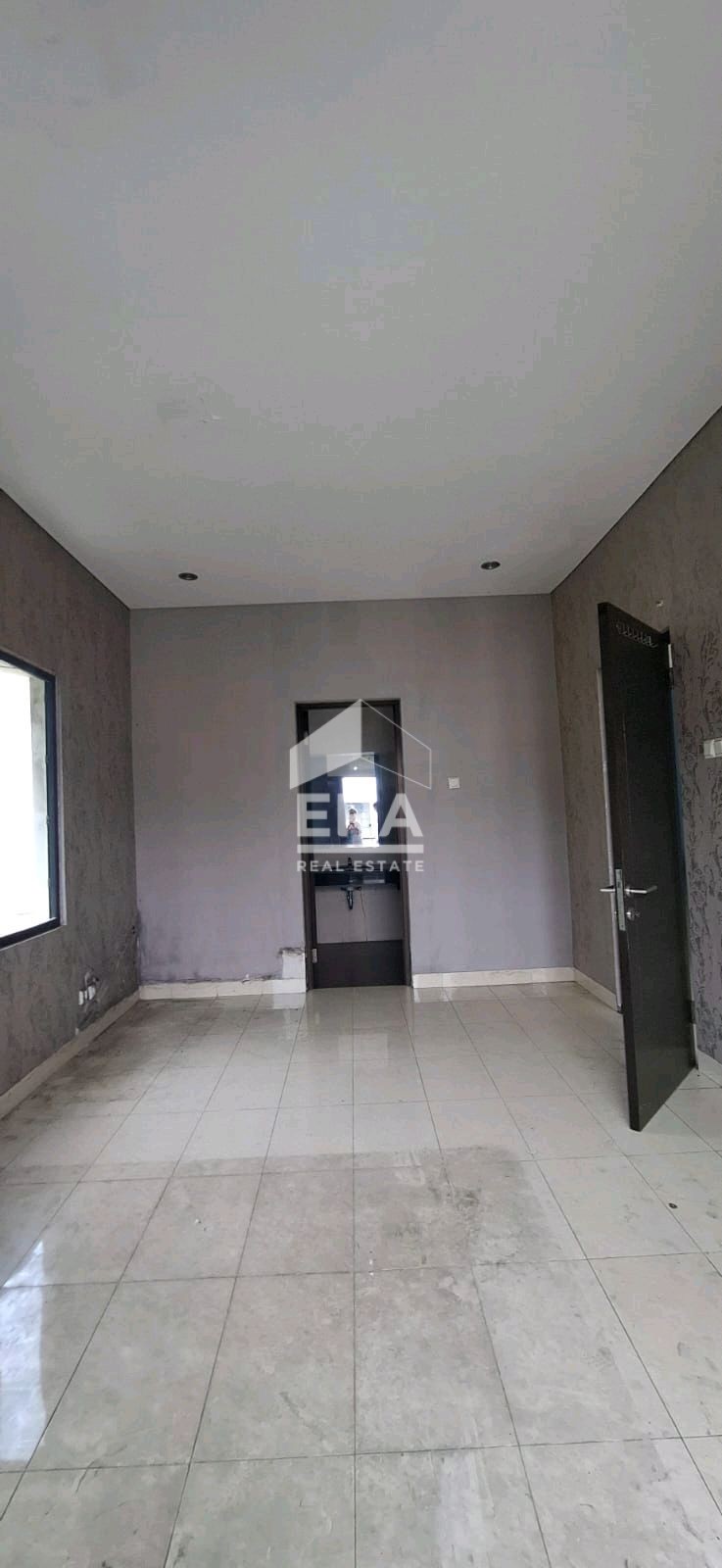 interior 9