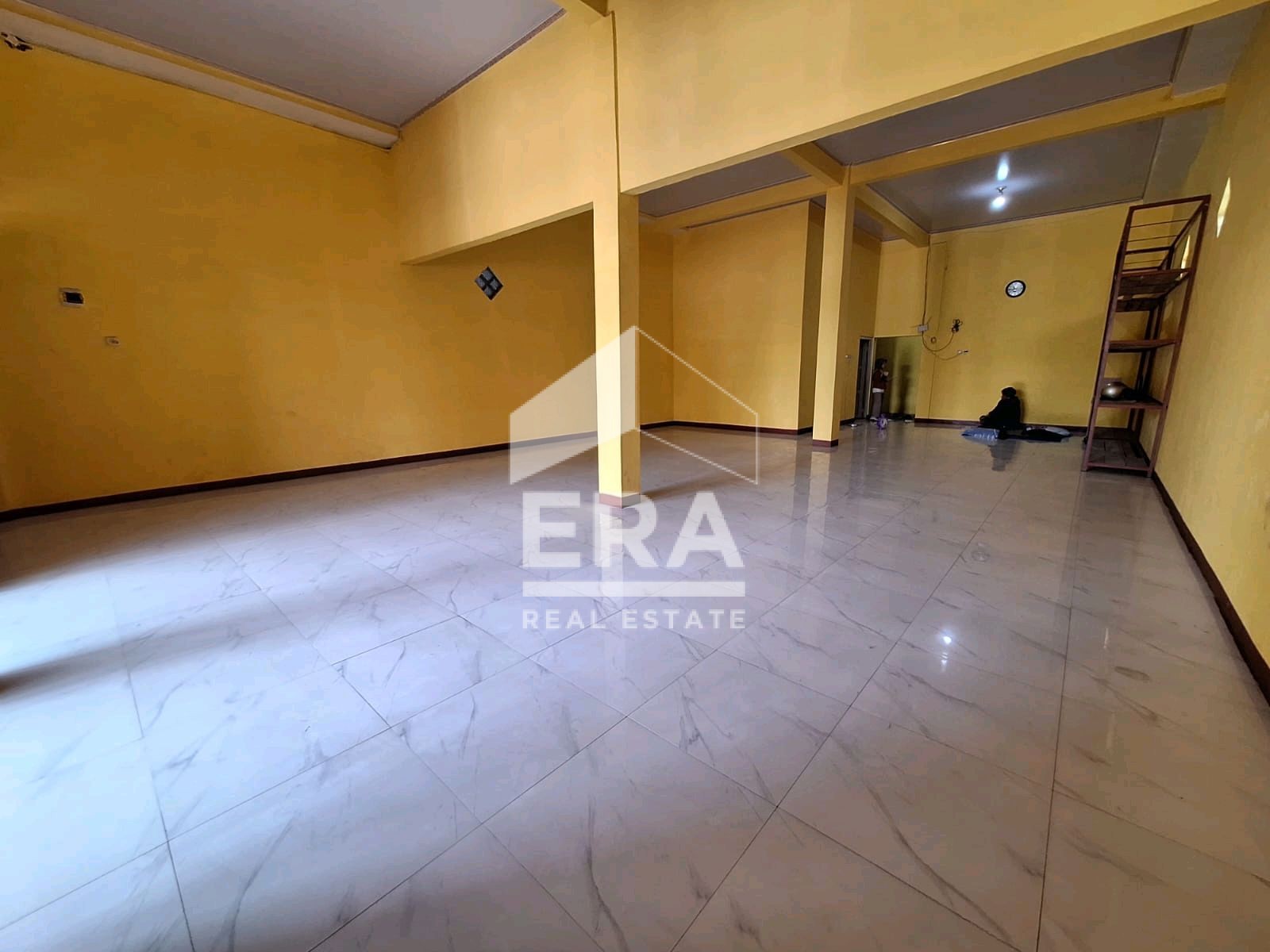 interior 2