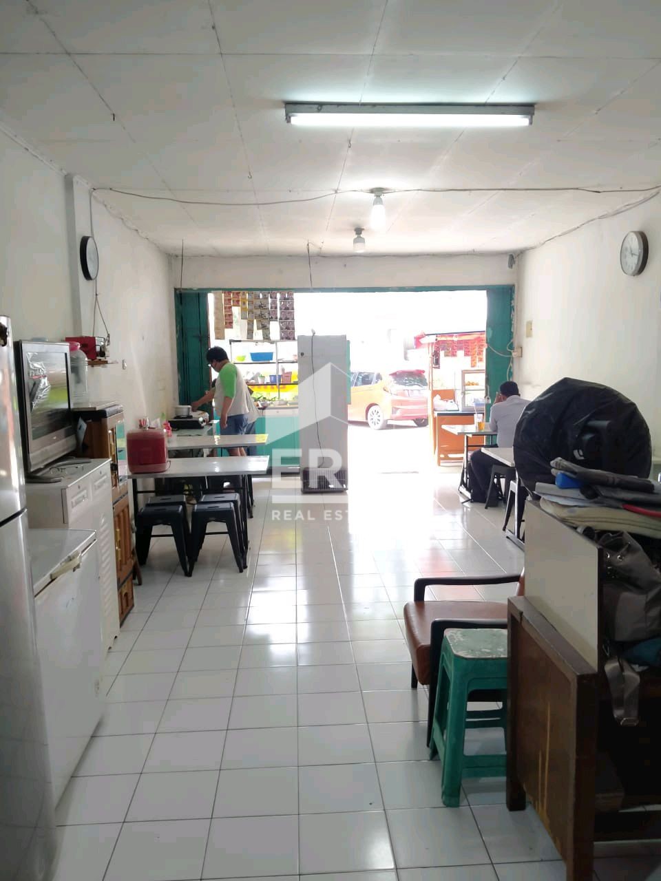 interior 3