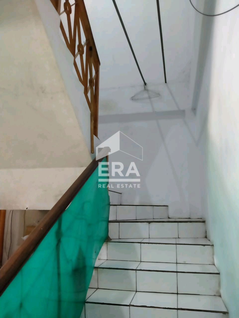 interior 6