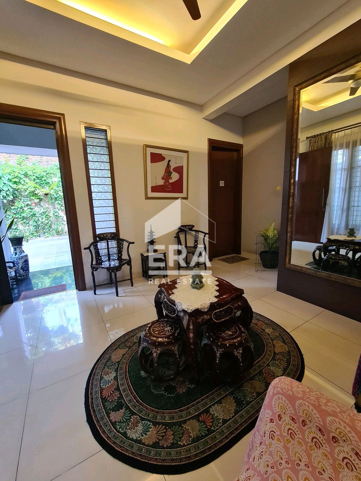 interior 3