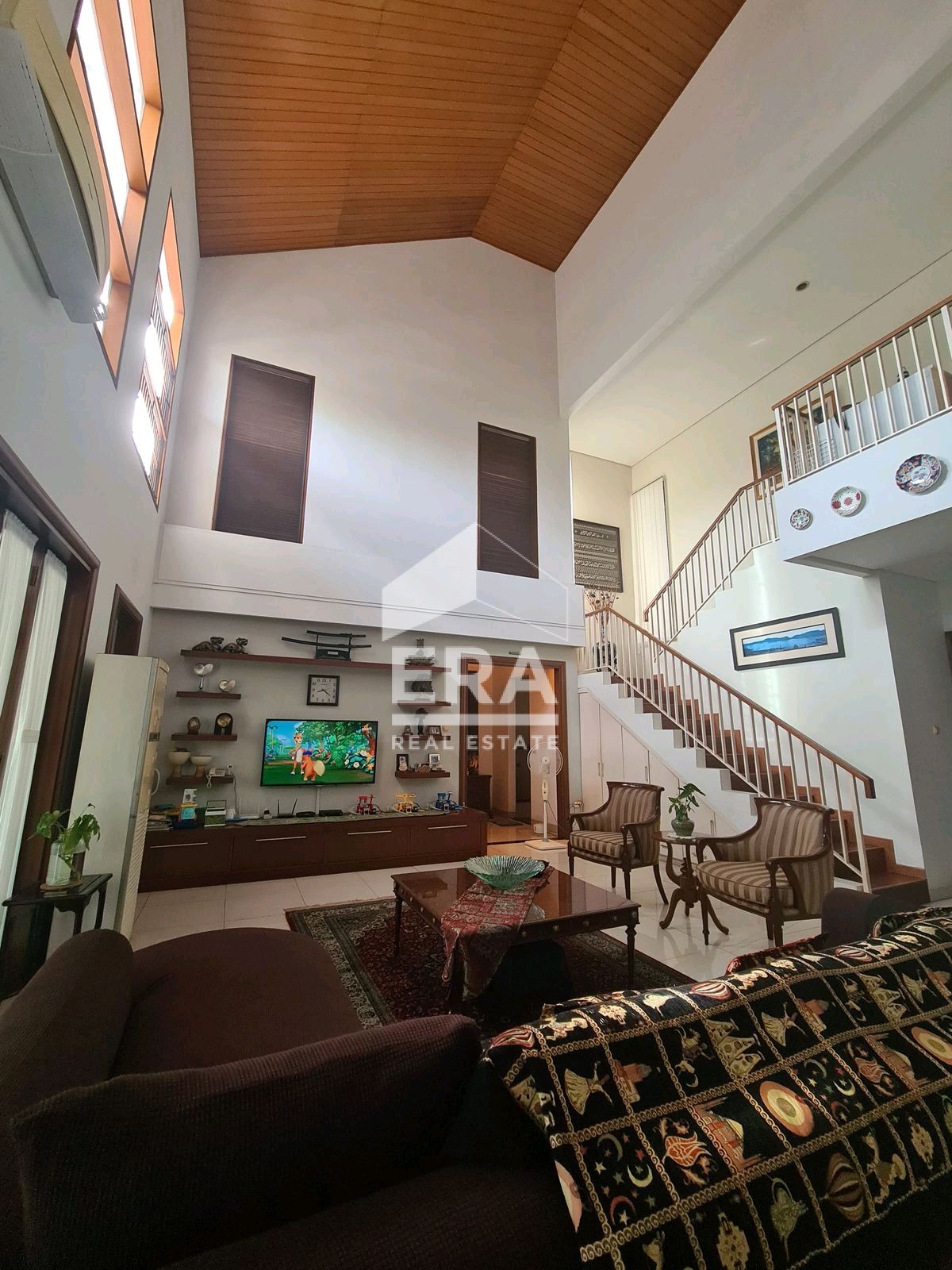 interior 4