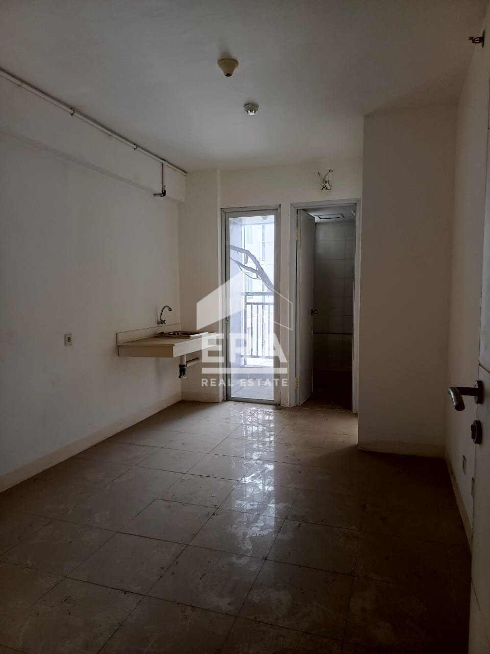interior 14
