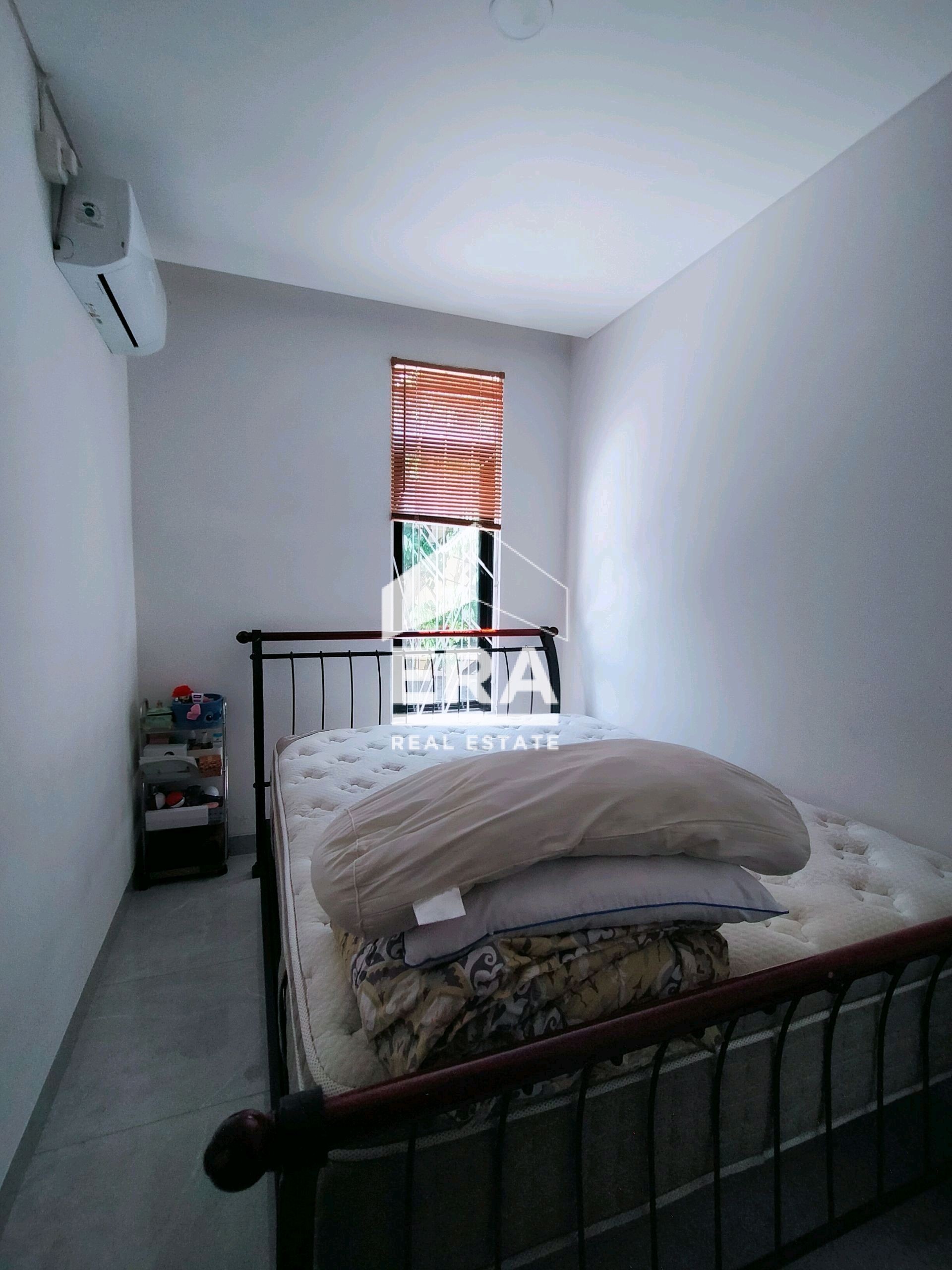 interior 7