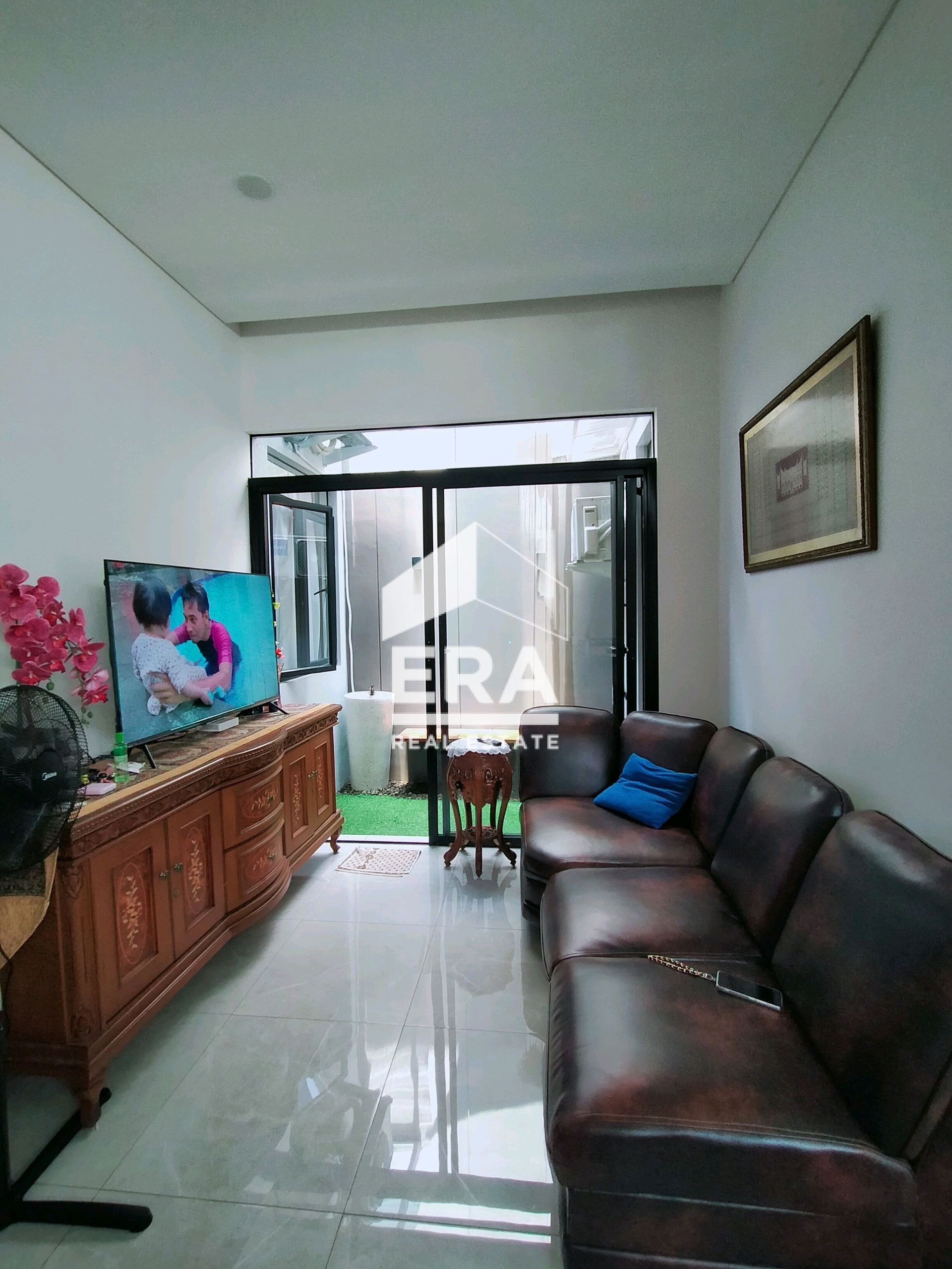 interior 2