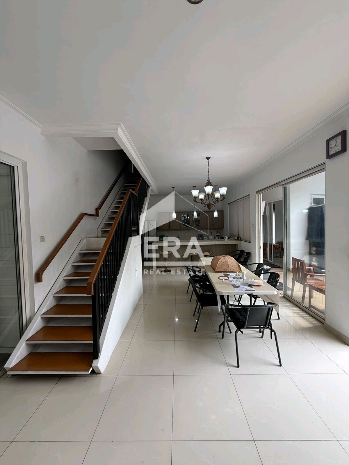 interior 4