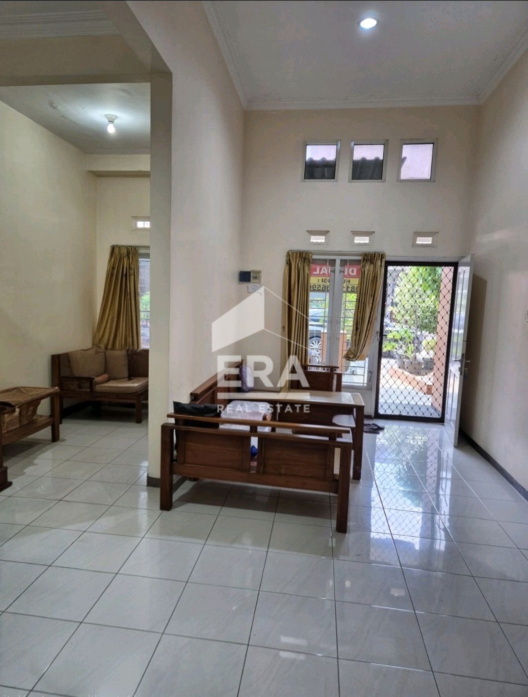 interior 4