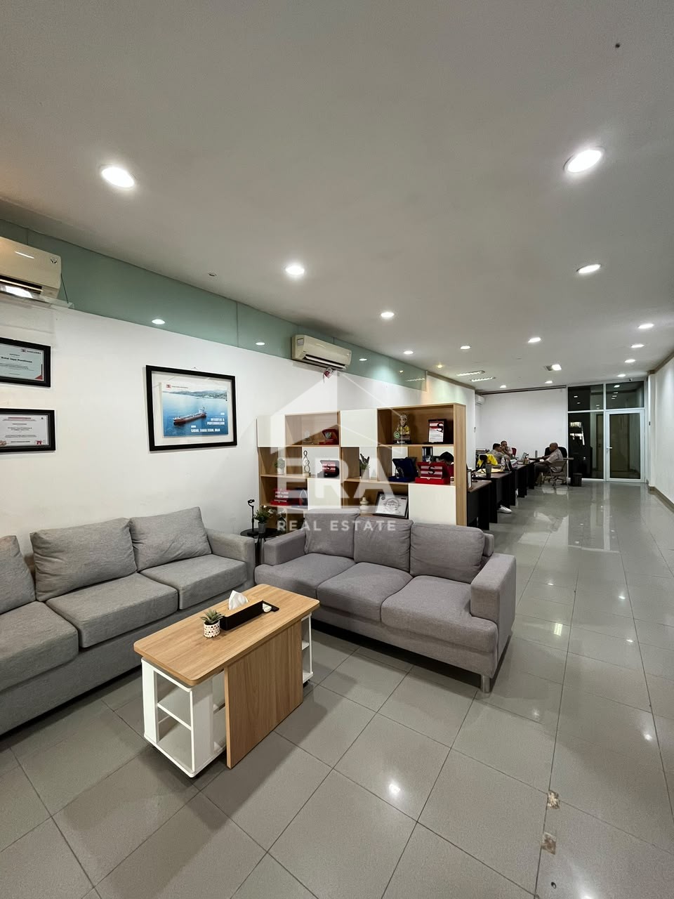 interior 14