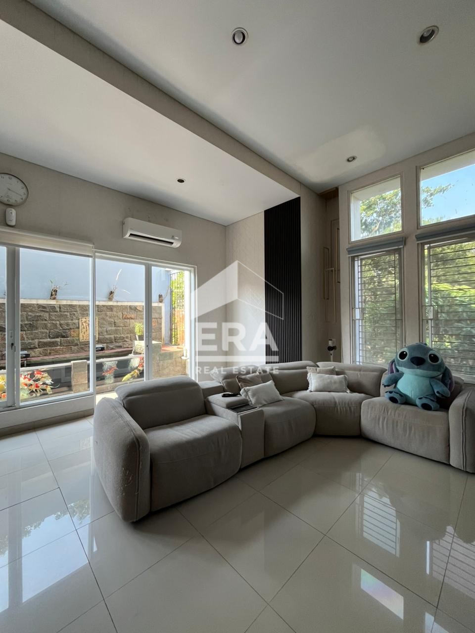 interior 5
