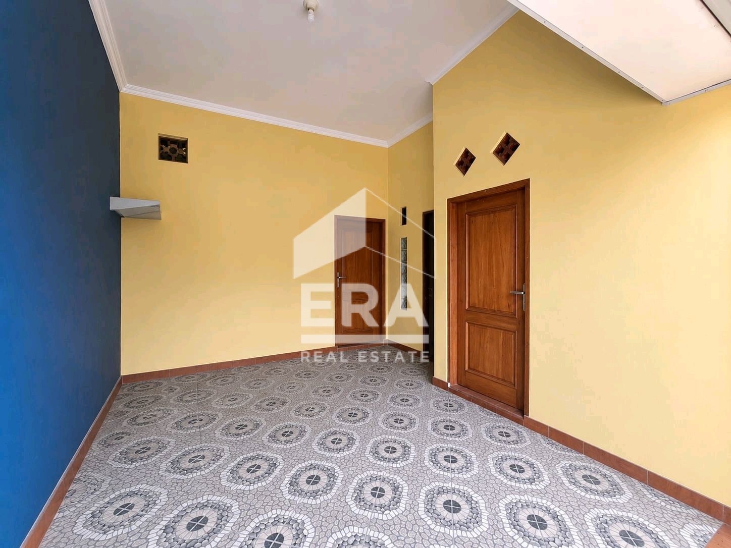 interior 3