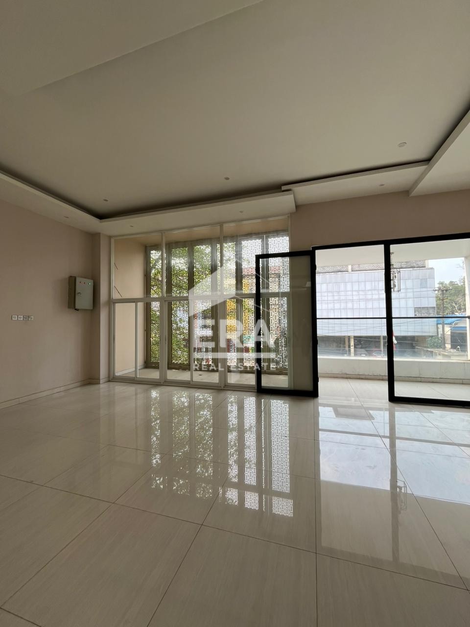 interior 13