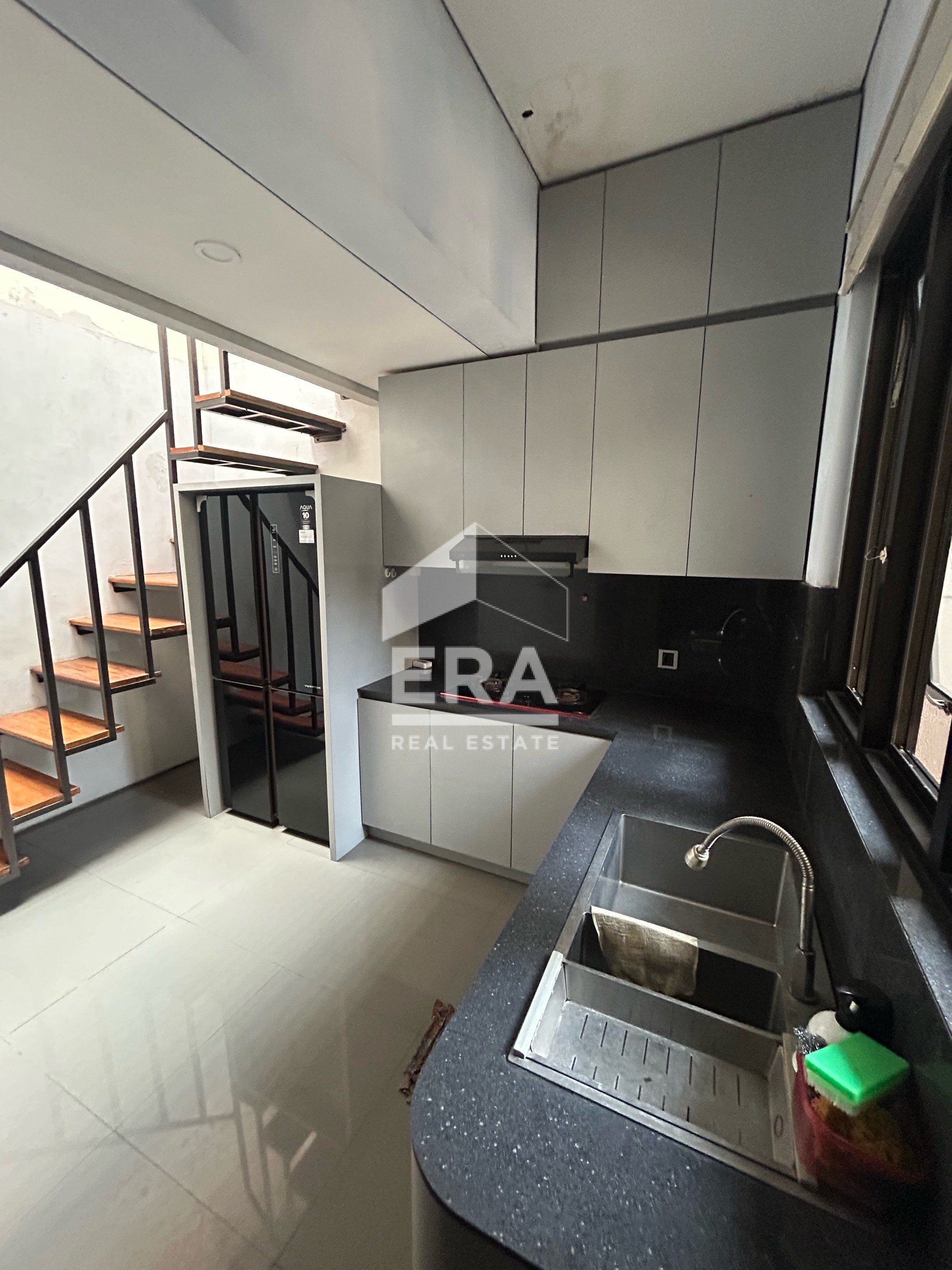 interior 7
