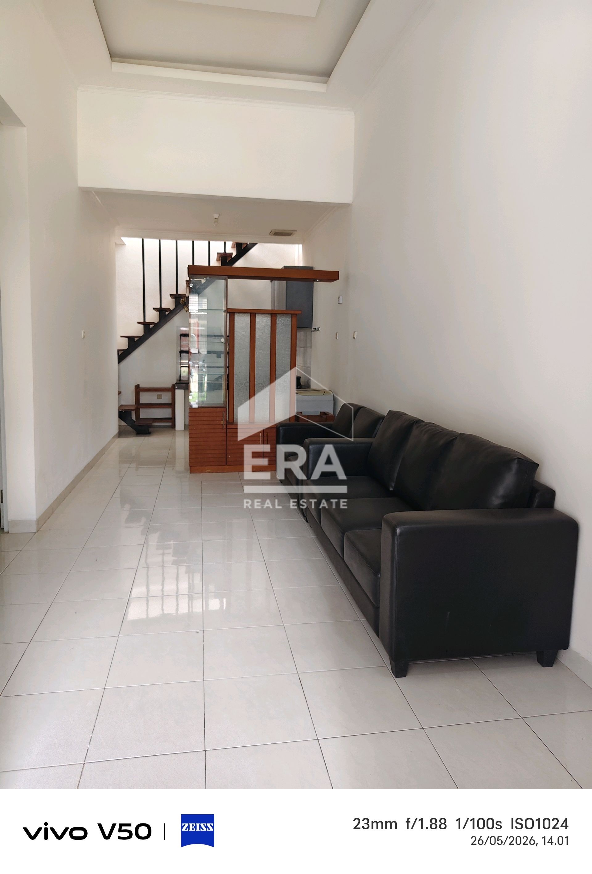 interior 10
