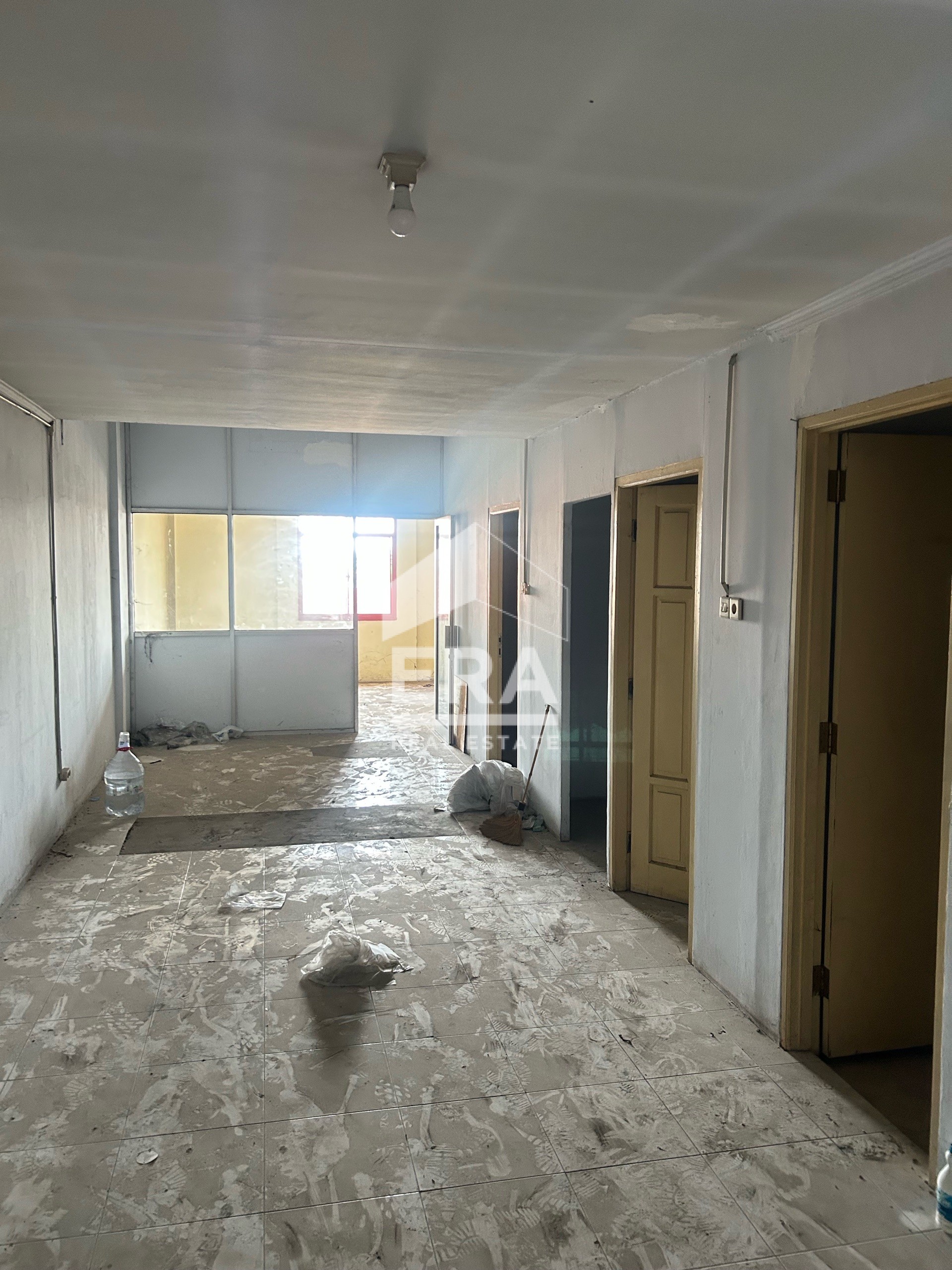 interior 2