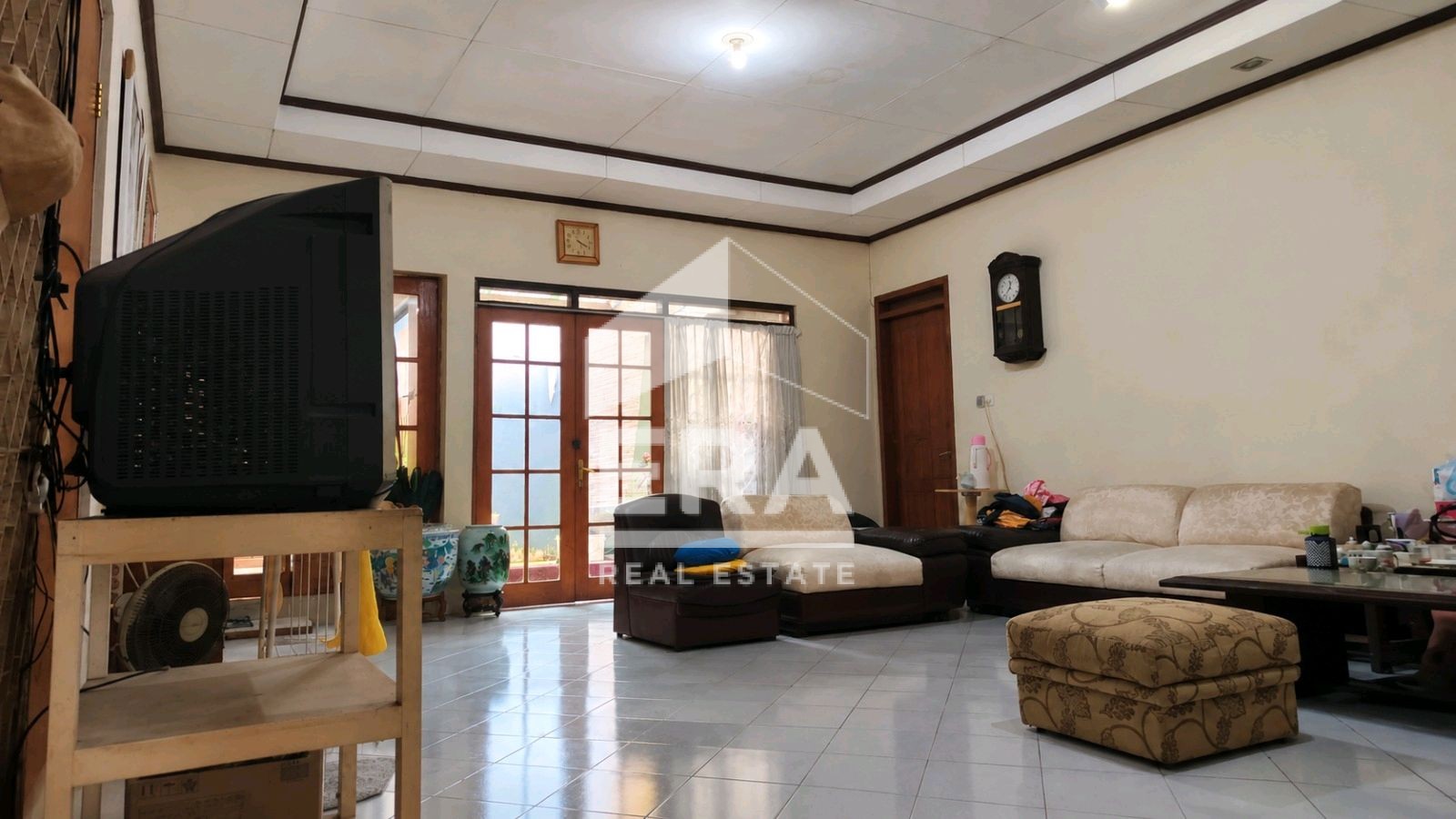 interior 2