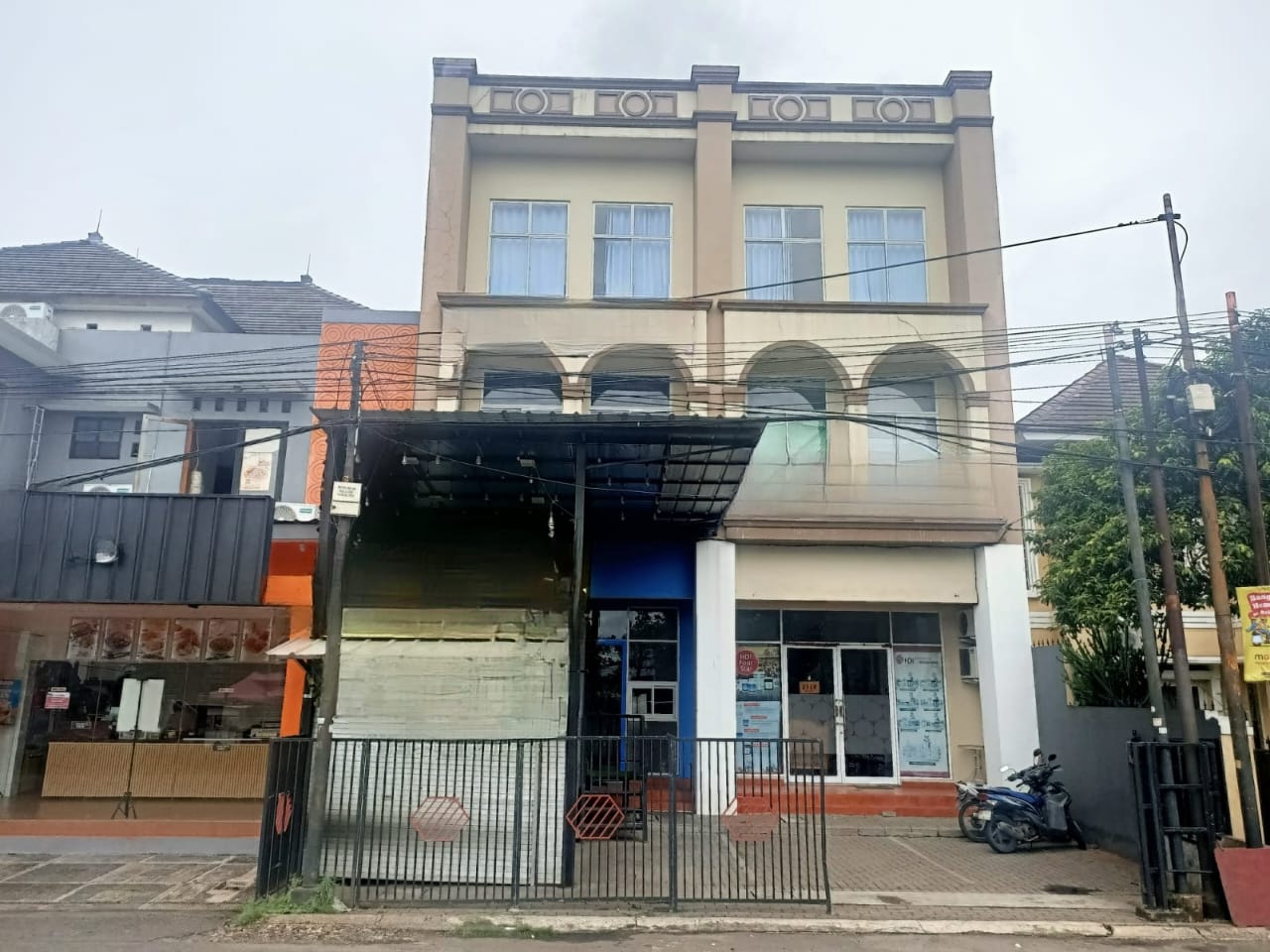 dijual Ruko Grand Galaxy City 2 1/2 lantai 3,5m nego sampai jadi bekasi ...